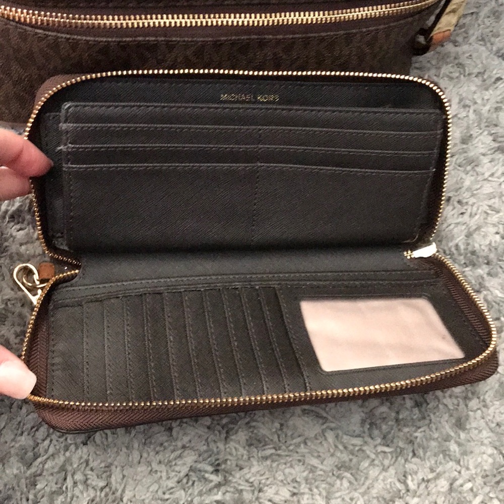 Michael Kors wallet